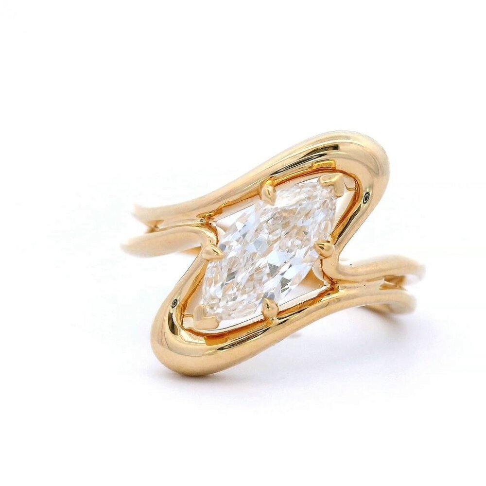 Marquise Flow 18K Yellow Gold Diamond Ring - Picture 1 of 4